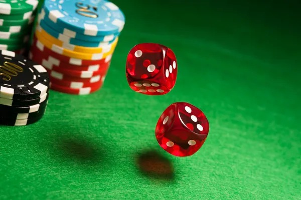 Mobile view of Casino Hold'em betting interface on nusabet88 link